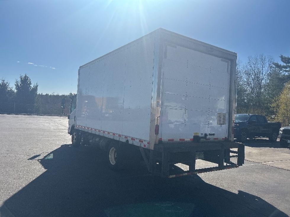 Light Duty Box Truck-Light and Medium Duty Trucks-Isuzu-2021-NPR-Londonderry-NH-206,457\n\t\tmiles-$ 23,250 - Image 6