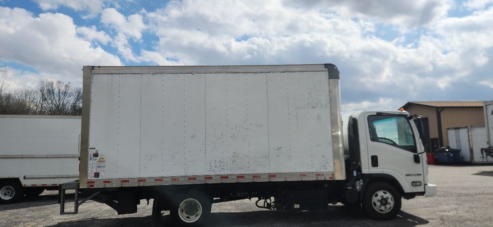 Light Duty Box Truck-Light and Medium Duty Trucks-Isuzu-2021-NPR-Louisville-KY-190,344\n\t\tmiles-$ 23,500 - Image 15