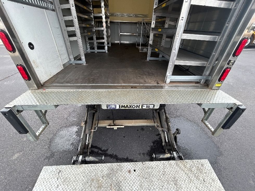 Light Duty Box Truck-Light and Medium Duty Trucks-Isuzu-2021-NPR-Madison-AL-26,685\n\t\tmiles-$ 58,750 - Image 10