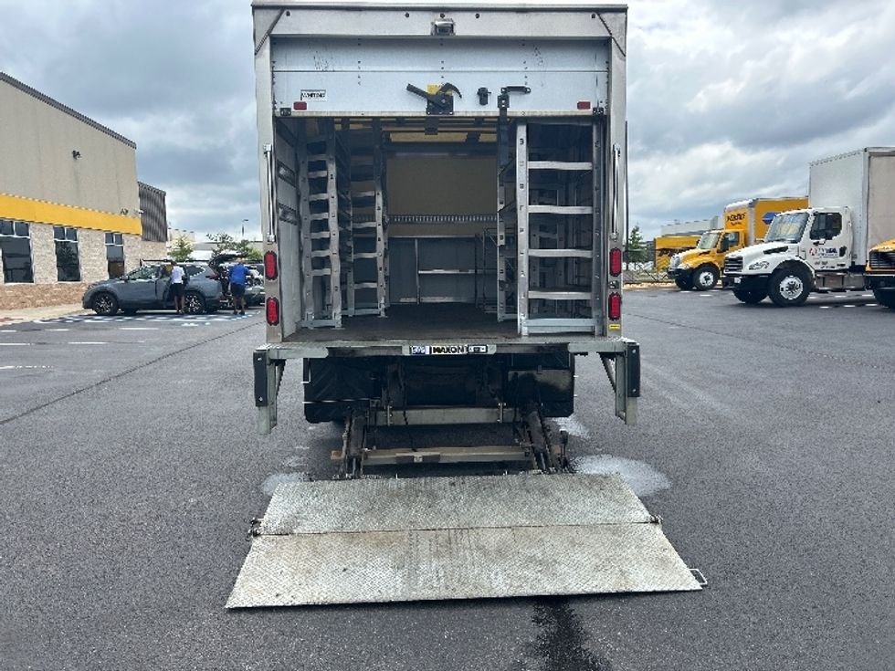 Light Duty Box Truck-Light and Medium Duty Trucks-Isuzu-2021-NPR-Madison-AL-26,685\n\t\tmiles-$ 58,750 - Image 9