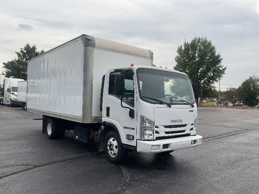 Light Duty Box Truck-Light and Medium Duty Trucks-Isuzu-2021-NPR-Memphis-TN-142,841\n\t\tmiles-$ 36,000 - Image 1