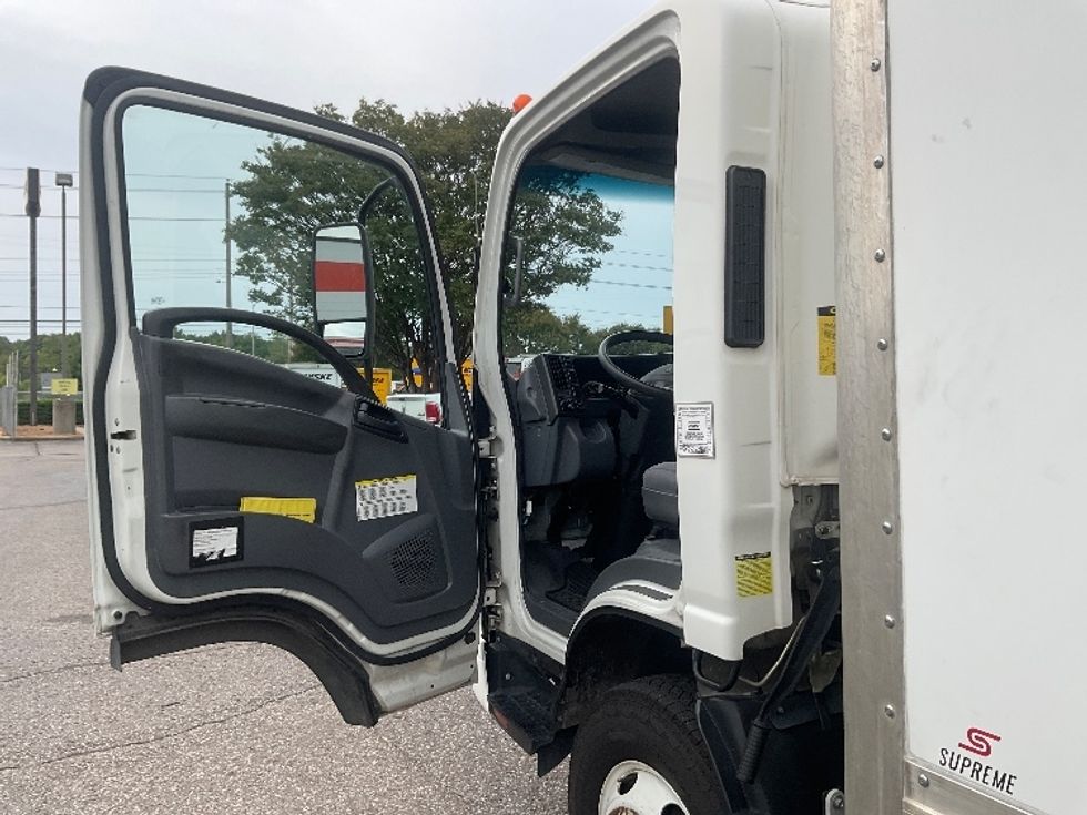 Light Duty Box Truck-Light and Medium Duty Trucks-Isuzu-2021-NPR-Memphis-TN-142,841\n\t\tmiles-$ 36,000 - Image 15