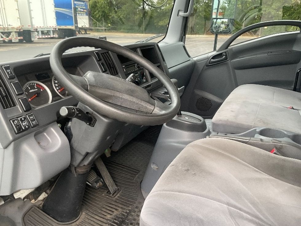 Light Duty Box Truck-Light and Medium Duty Trucks-Isuzu-2021-NPR-Memphis-TN-142,841\n\t\tmiles-$ 36,000 - Image 16