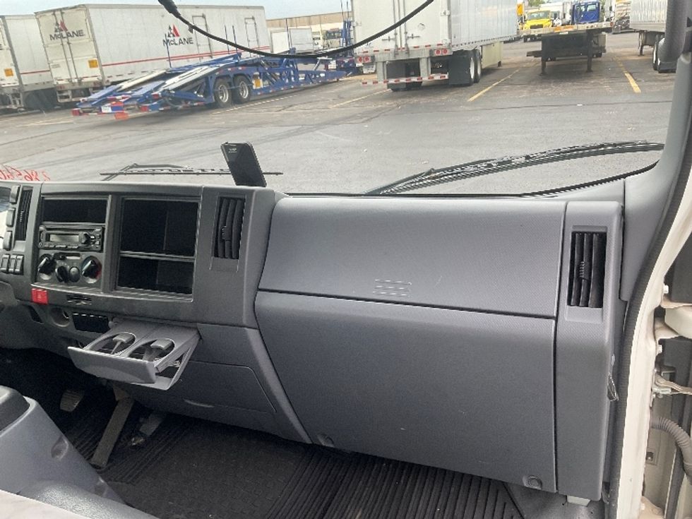 Light Duty Box Truck-Light and Medium Duty Trucks-Isuzu-2021-NPR-Memphis-TN-142,841\n\t\tmiles-$ 36,000 - Image 20