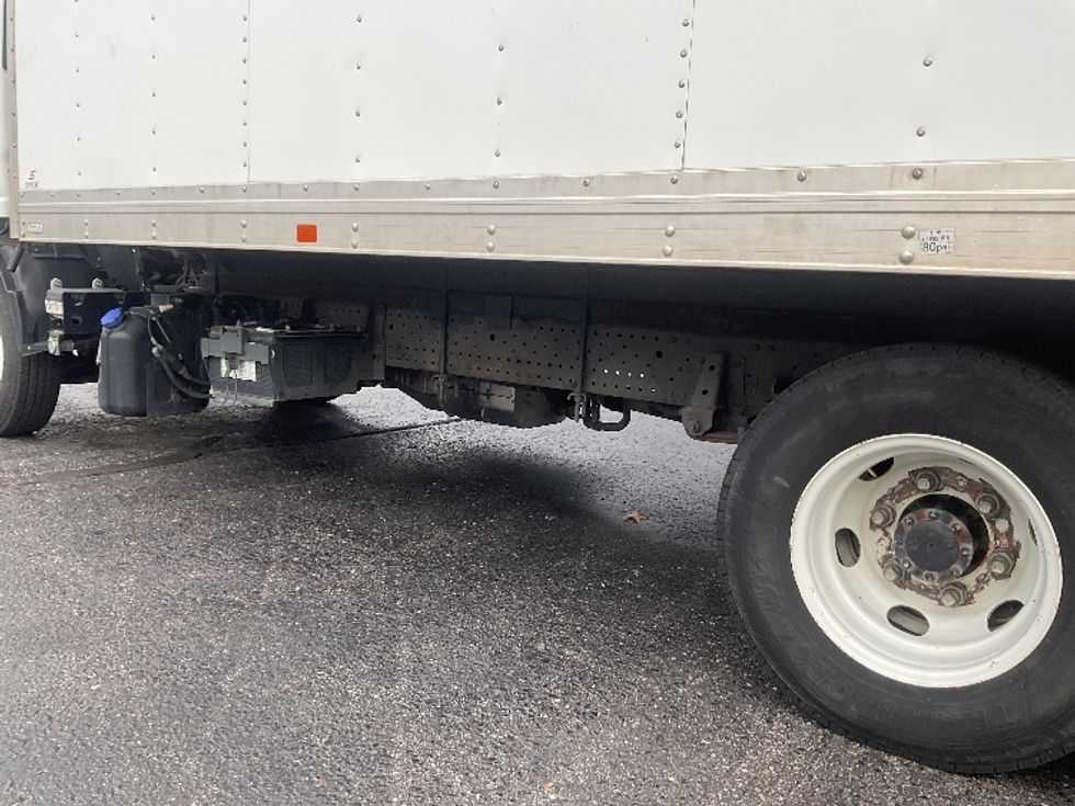 Light Duty Box Truck-Light and Medium Duty Trucks-Isuzu-2021-NPR-Memphis-TN-142,841\n\t\tmiles-$ 36,000 - Image 5