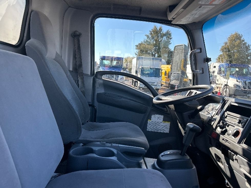 Light Duty Box Truck-Light and Medium Duty Trucks-Isuzu-2021-NPR-Memphis-TN-146,560\n\t\tmiles-$ 33,750 - Image 21