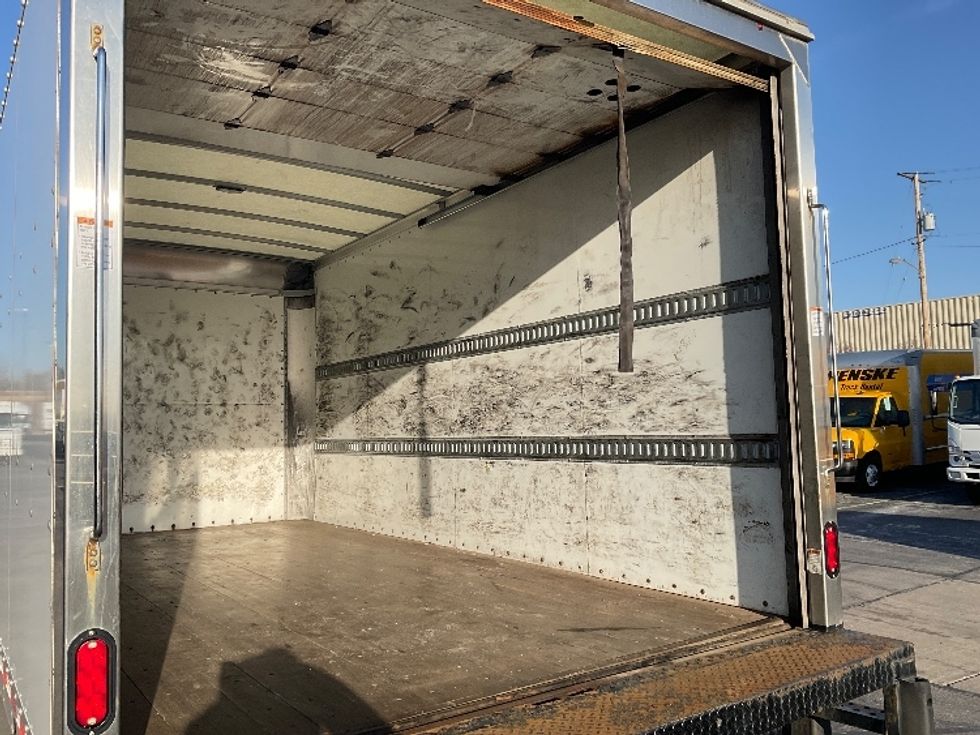 Light Duty Box Truck-Light and Medium Duty Trucks-Isuzu-2021-NPR-Milwaukee-WI-295,300\n\t\tmiles-$ 27,500 - Image 11