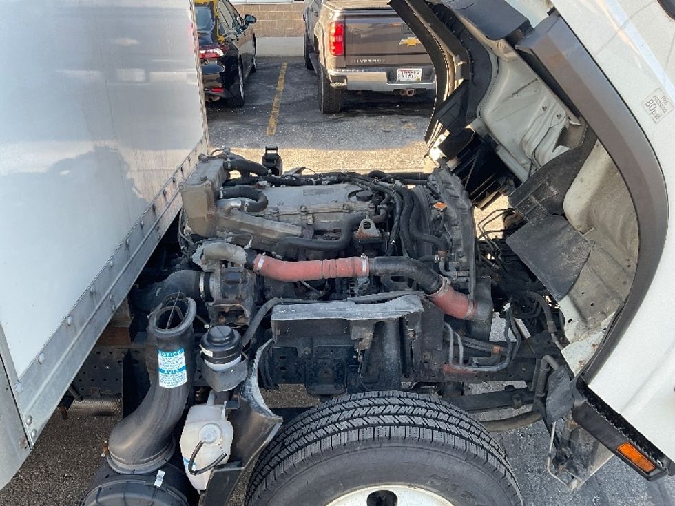 Light Duty Box Truck-Light and Medium Duty Trucks-Isuzu-2021-NPR-Milwaukee-WI-295,300\n\t\tmiles-$ 27,500 - Image 22