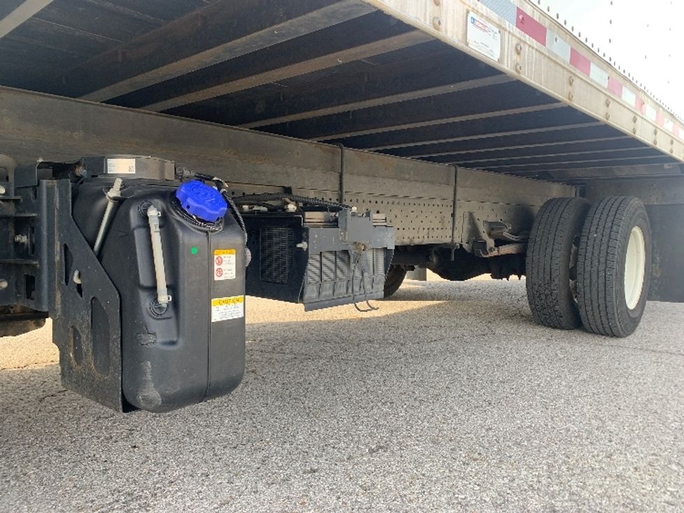 Light Duty Box Truck-Light and Medium Duty Trucks-Isuzu-2021-NPR-Nashville (Mount Juliet)-TN-150,378\n\t\tmiles-$ 34,750 - Image 5