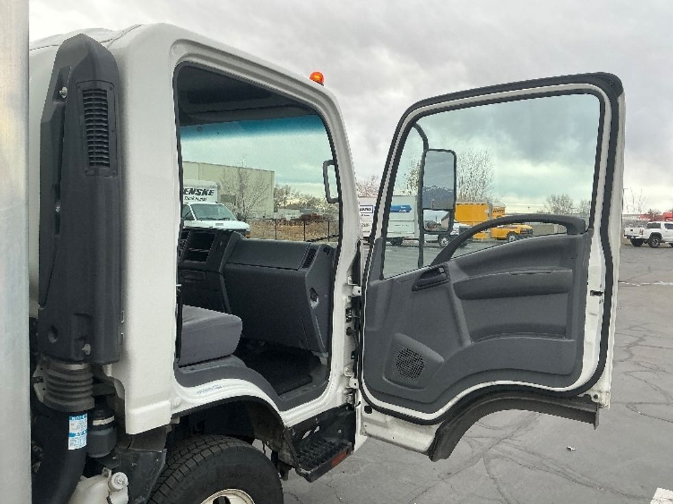 Light Duty Box Truck-Light and Medium Duty Trucks-Isuzu-2021-NPR-Ogden-UT-87,395\n\t\tmiles-$ 48,000 - Image 20