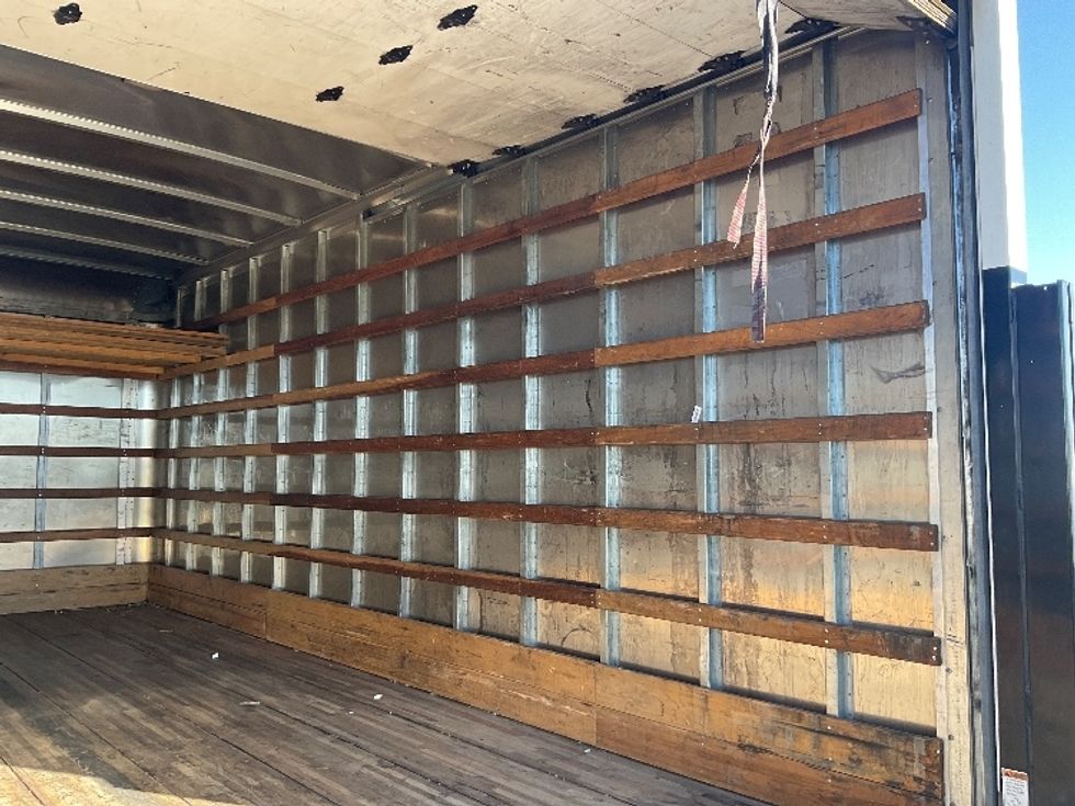 Light Duty Box Truck-Light and Medium Duty Trucks-Isuzu-2021-NPR-Phoenix-AZ-216,970\n\t\tmiles-$ 26,250 - Image 12