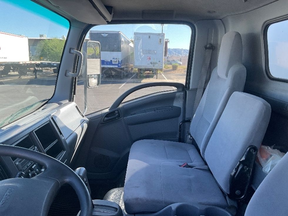 Light Duty Box Truck-Light and Medium Duty Trucks-Isuzu-2021-NPR-Phoenix-AZ-216,970\n\t\tmiles-$ 26,250 - Image 19