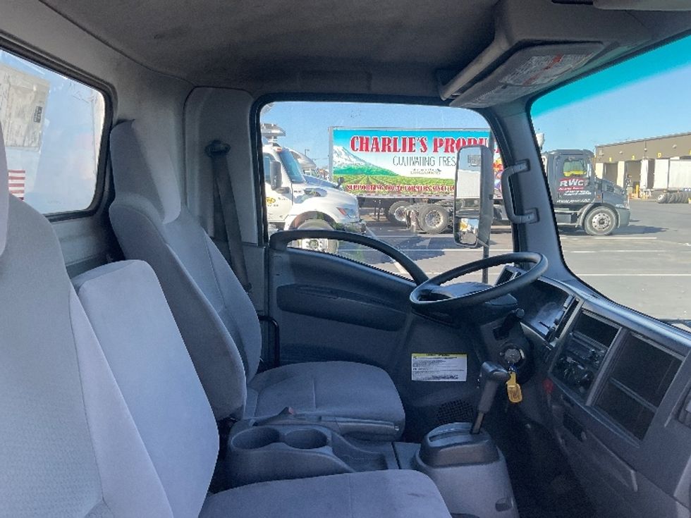 Light Duty Box Truck-Light and Medium Duty Trucks-Isuzu-2021-NPR-Phoenix-AZ-216,970\n\t\tmiles-$ 26,250 - Image 22