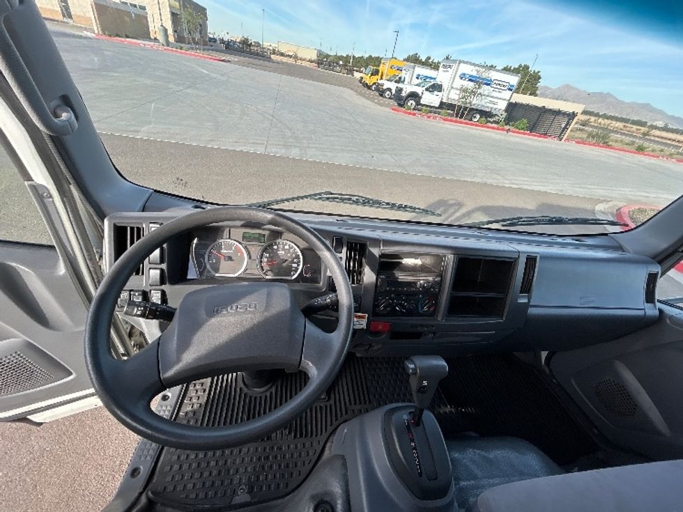 Light Duty Box Truck-Light and Medium Duty Trucks-Isuzu-2021-NPR-Phoenix-AZ-82,414\n\t\tmiles-$ 46,250 - Image 18