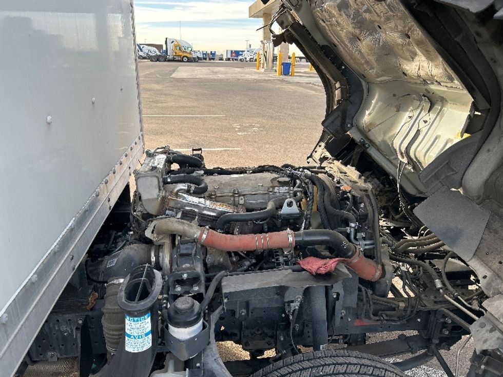 Light Duty Box Truck-Light and Medium Duty Trucks-Isuzu-2021-NPR-Phoenix-AZ-82,414\n\t\tmiles-$ 46,250 - Image 23