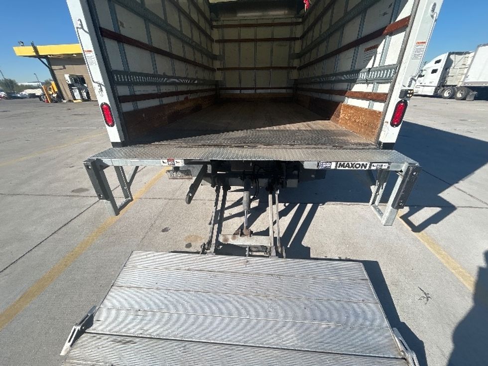 Light Duty Box Truck-Light and Medium Duty Trucks-Isuzu-2021-NPR-Phoenix-AZ-87,499\n\t\tmiles-$ 47,750 - Image 10