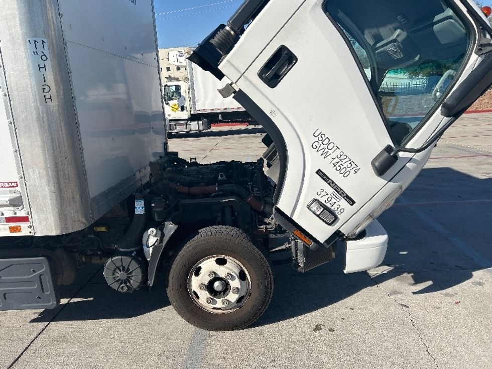 Light Duty Box Truck-Light and Medium Duty Trucks-Isuzu-2021-NPR-Phoenix-AZ-87,499\n\t\tmiles-$ 47,750 - Image 22