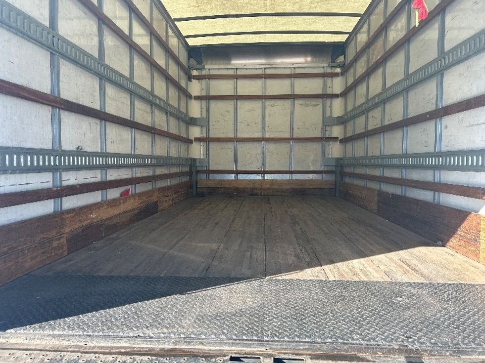 Light Duty Box Truck-Light and Medium Duty Trucks-Isuzu-2021-NPR-Phoenix-AZ-87,499\n\t\tmiles-$ 47,750 - Image 8