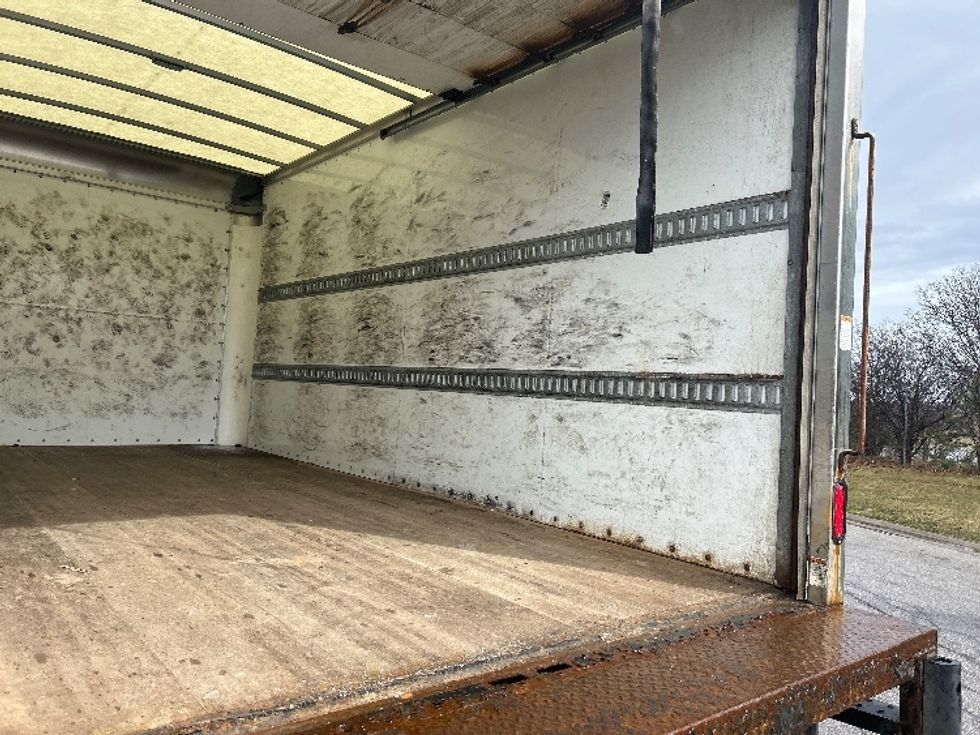 Light Duty Box Truck-Light and Medium Duty Trucks-Isuzu-2021-NPR-Rochester-NY-198,354\n\t\tmiles-$ 23,250 - Image 12