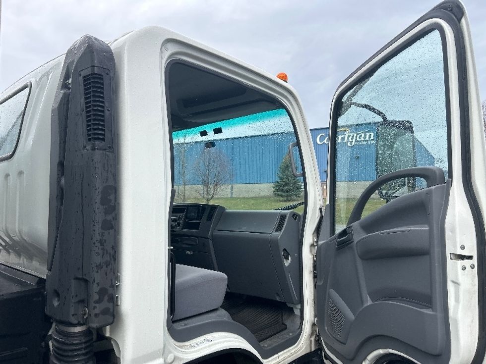 Light Duty Box Truck-Light and Medium Duty Trucks-Isuzu-2021-NPR-Rochester-NY-198,354\n\t\tmiles-$ 23,250 - Image 20