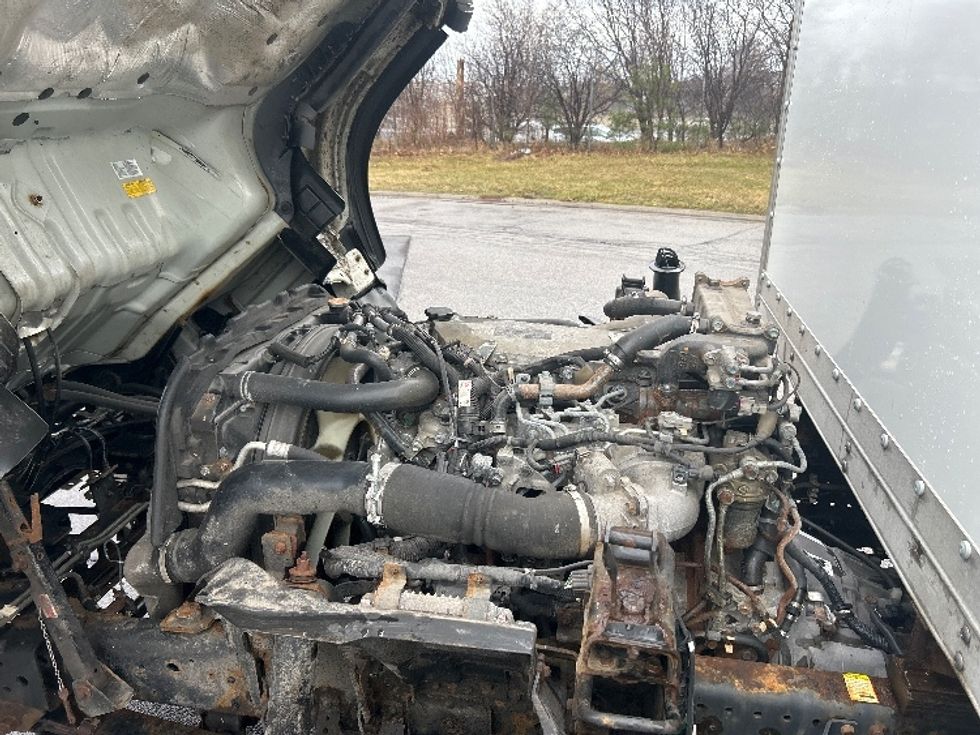 Light Duty Box Truck-Light and Medium Duty Trucks-Isuzu-2021-NPR-Rochester-NY-198,354\n\t\tmiles-$ 23,250 - Image 23