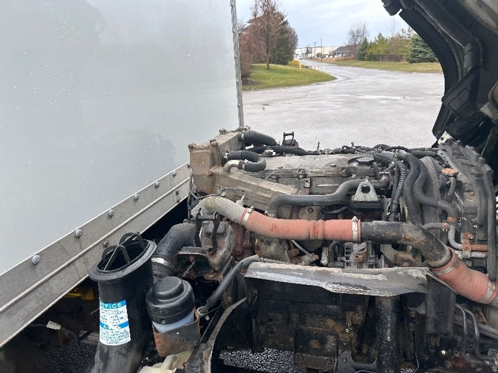 Light Duty Box Truck-Light and Medium Duty Trucks-Isuzu-2021-NPR-Rochester-NY-198,354\n\t\tmiles-$ 23,250 - Image 24