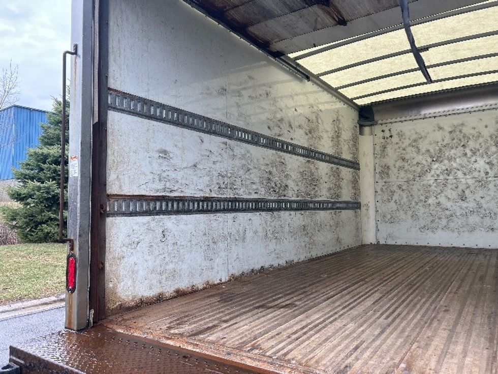 Light Duty Box Truck-Light and Medium Duty Trucks-Isuzu-2021-NPR-Rochester-NY-226,550\n\t\tmiles-$ 23,250 - Image 11