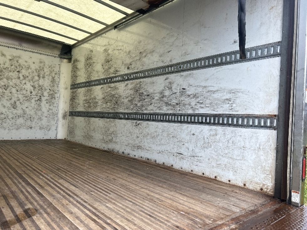 Light Duty Box Truck-Light and Medium Duty Trucks-Isuzu-2021-NPR-Rochester-NY-226,550\n\t\tmiles-$ 23,250 - Image 12