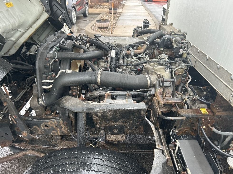 Light Duty Box Truck-Light and Medium Duty Trucks-Isuzu-2021-NPR-Rochester-NY-226,550\n\t\tmiles-$ 23,250 - Image 24