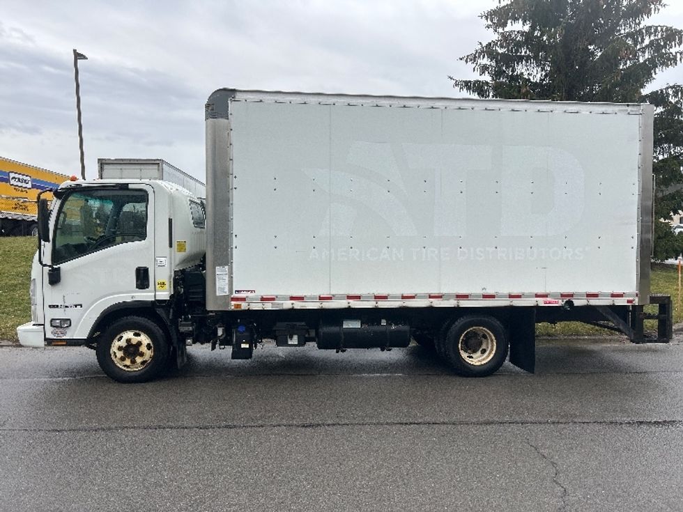 Light Duty Box Truck-Light and Medium Duty Trucks-Isuzu-2021-NPR-Rochester-NY-226,550\n\t\tmiles-$ 23,250 - Image 4