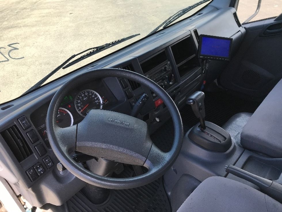 Light Duty Box Truck-Light and Medium Duty Trucks-Isuzu-2021-NPR-Rochester-NY-83,653\n\t\tmiles-$ 44,750 - Image 17