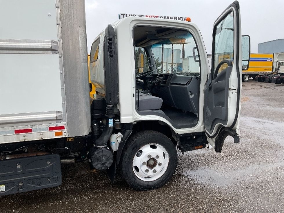 Light Duty Box Truck-Light and Medium Duty Trucks-Isuzu-2021-NPR-Saginaw-MI-117,666\n\t\tmiles-$ 38,000 - Image 20