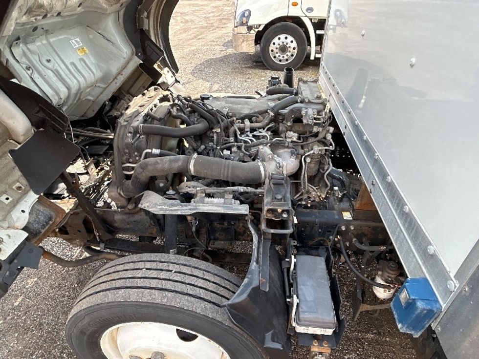 Light Duty Box Truck-Light and Medium Duty Trucks-Isuzu-2021-NPR-Saginaw-MI-117,666\n\t\tmiles-$ 38,000 - Image 23