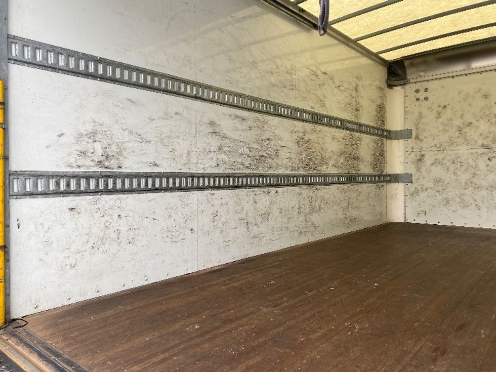 Light Duty Box Truck-Light and Medium Duty Trucks-Isuzu-2021-NPR-Salem-VA-141,990\n\t\tmiles-$ 36,250 - Image 11