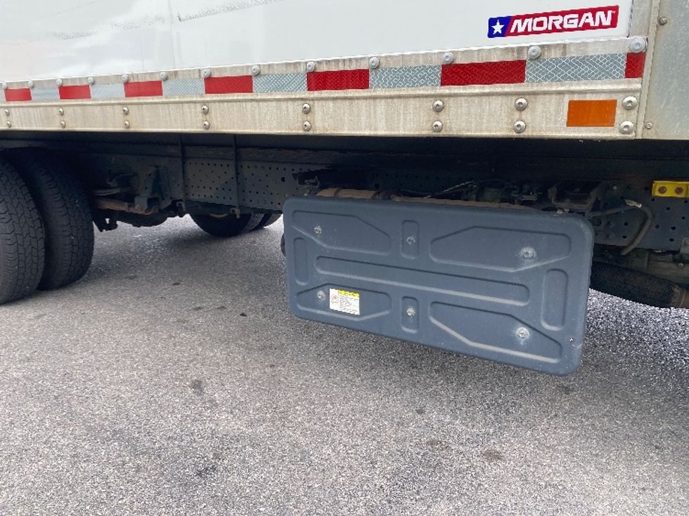 Light Duty Box Truck-Light and Medium Duty Trucks-Isuzu-2021-NPR-Salem-VA-141,990\n\t\tmiles-$ 36,250 - Image 14