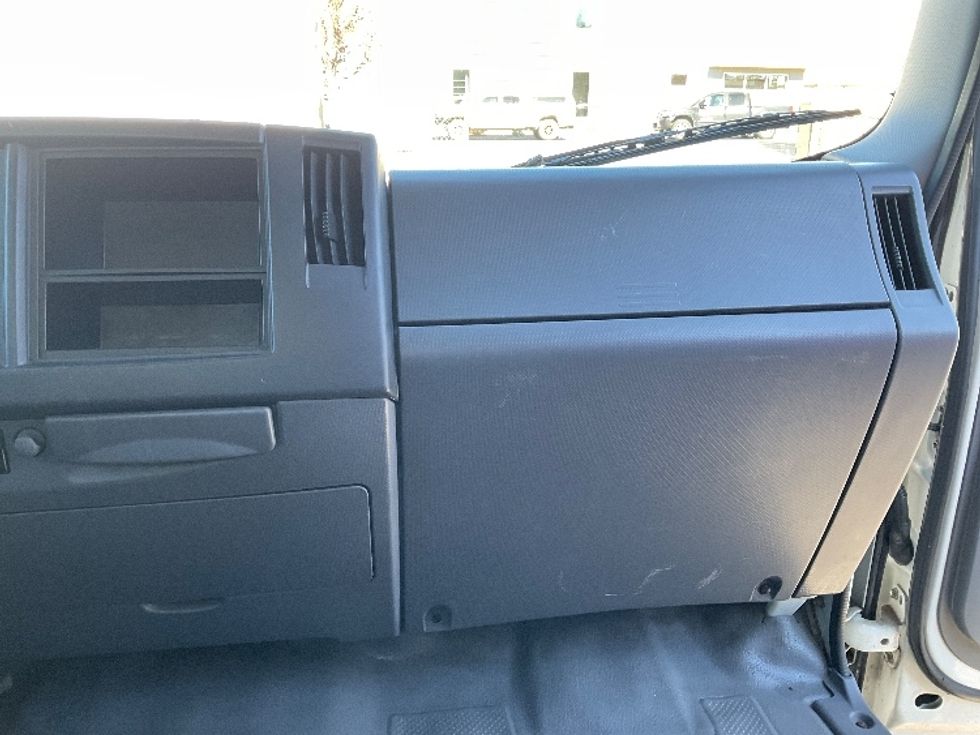 Light Duty Box Truck-Light and Medium Duty Trucks-Isuzu-2021-NPR-Salt Lake City-UT-98,949\n\t\tmiles-$ 46,250 - Image 21