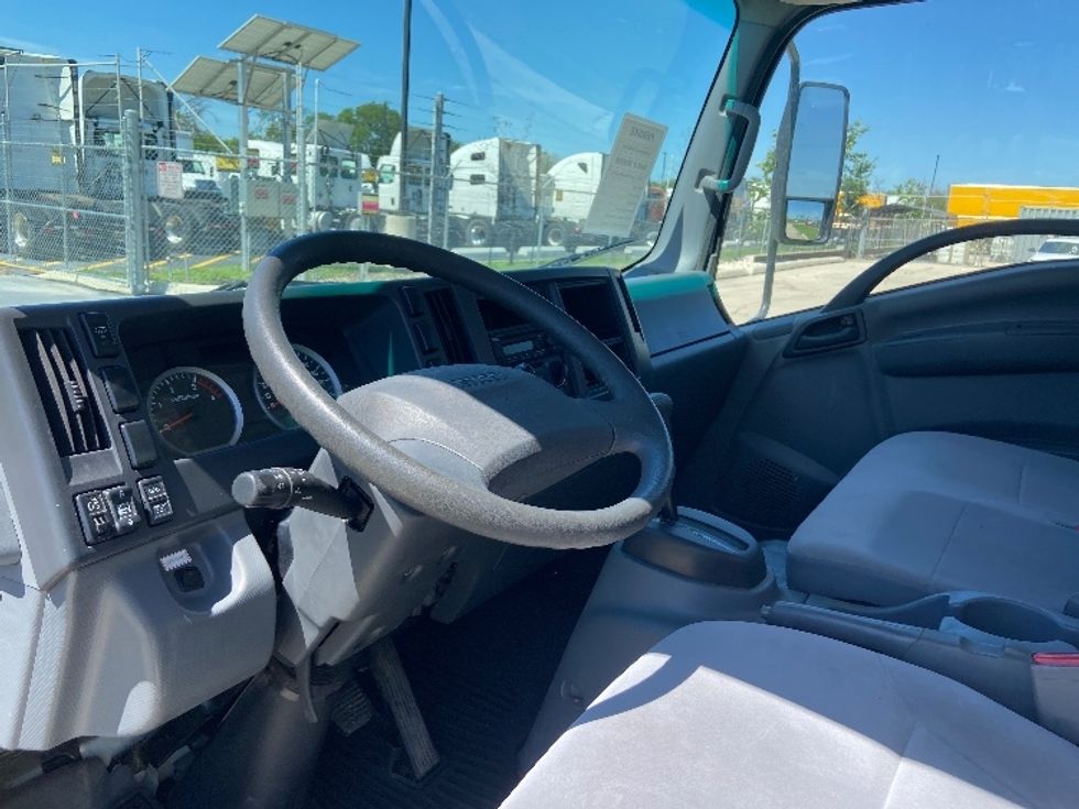 Light Duty Box Truck-Light and Medium Duty Trucks-Isuzu-2021-NPR-San Antonio-TX-131,161\n\t\tmiles-$ 40,500 - Image 16
