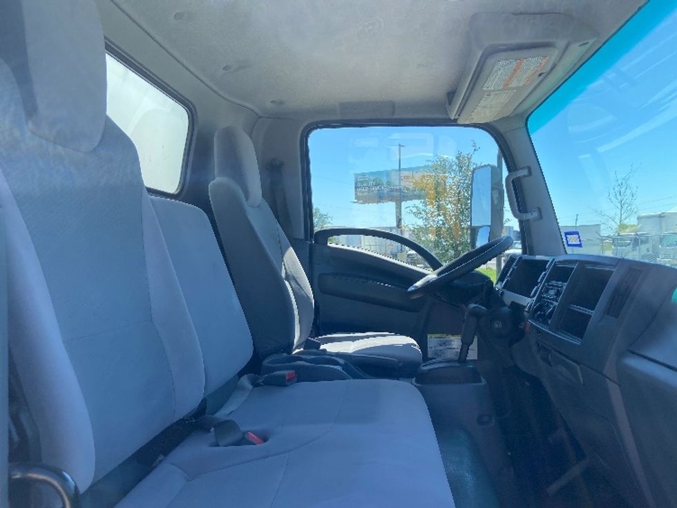 Light Duty Box Truck-Light and Medium Duty Trucks-Isuzu-2021-NPR-San Antonio-TX-131,161\n\t\tmiles-$ 40,500 - Image 21