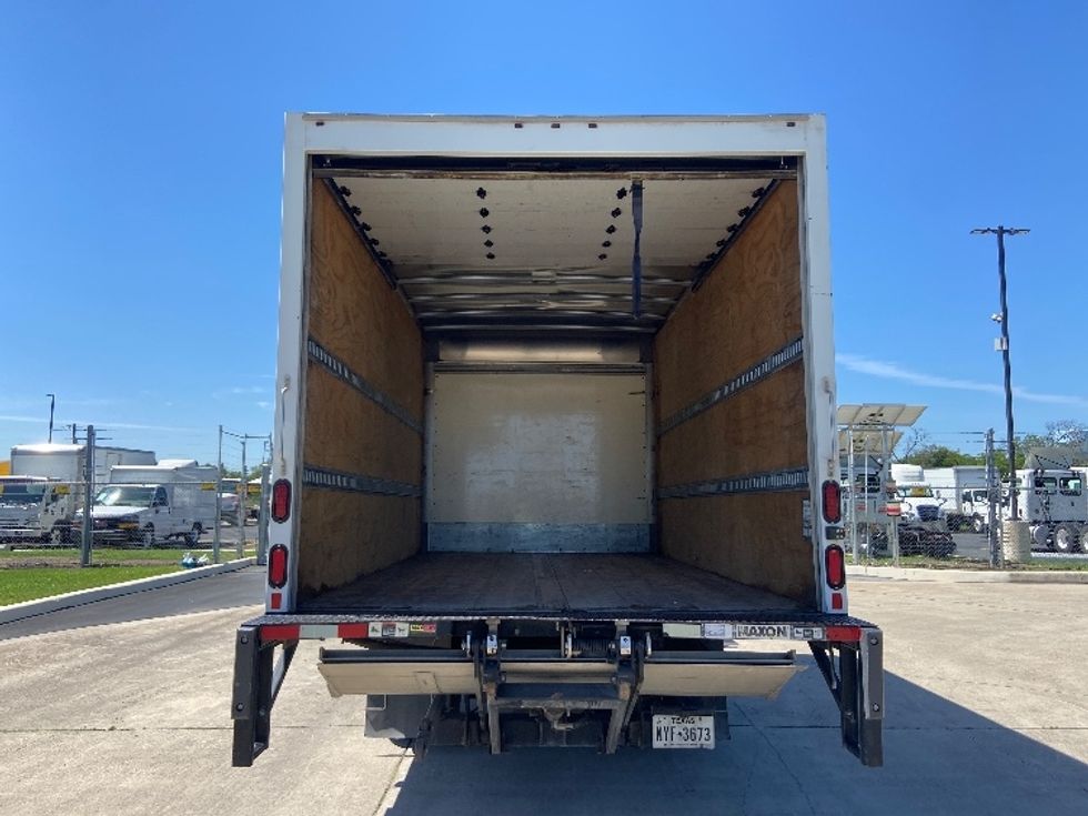 Light Duty Box Truck-Light and Medium Duty Trucks-Isuzu-2021-NPR-San Antonio-TX-131,161\n\t\tmiles-$ 40,500 - Image 8