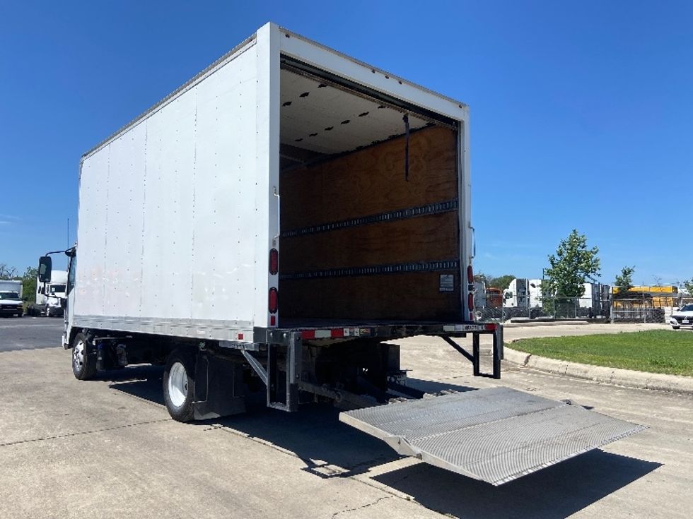 Light Duty Box Truck-Light and Medium Duty Trucks-Isuzu-2021-NPR-San Antonio-TX-131,161\n\t\tmiles-$ 40,500 - Image 9