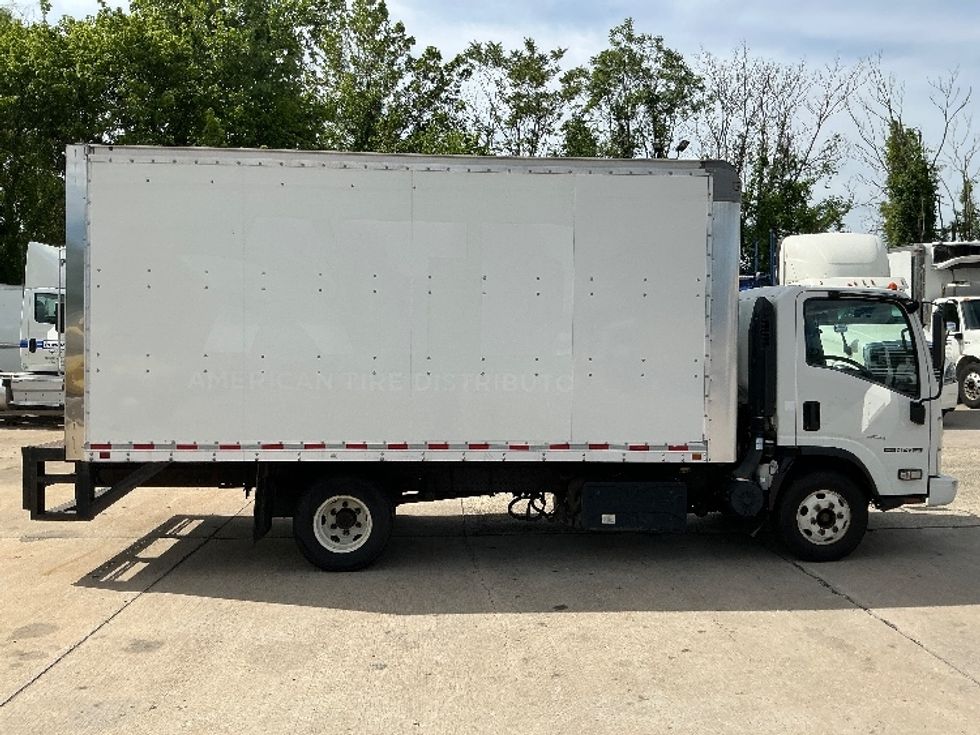 Light Duty Box Truck-Light and Medium Duty Trucks-Isuzu-2021-NPR-Springfield-MA-204,727\n\t\tmiles-$ 24,750 - Image 15