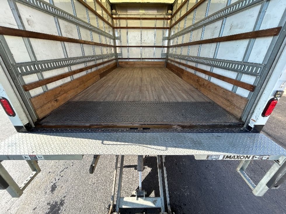 Light Duty Box Truck-Light and Medium Duty Trucks-Isuzu-2021-NPR-Springfield-MO-118,662\n\t\tmiles-$ 43,750 - Image 10