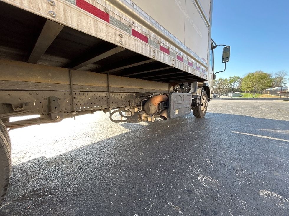Light Duty Box Truck-Light and Medium Duty Trucks-Isuzu-2021-NPR-Springfield-MO-118,662\n\t\tmiles-$ 43,750 - Image 14