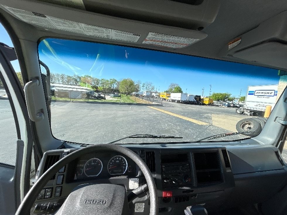 Light Duty Box Truck-Light and Medium Duty Trucks-Isuzu-2021-NPR-Springfield-MO-118,662\n\t\tmiles-$ 43,750 - Image 18