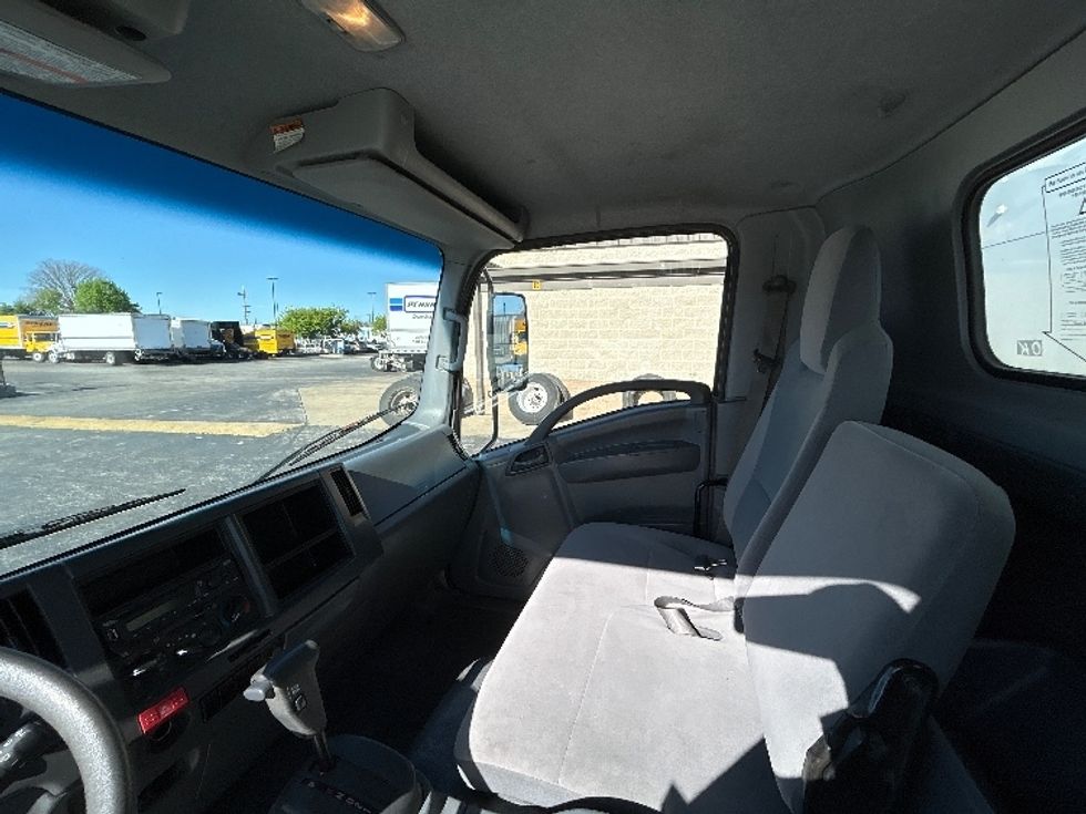 Light Duty Box Truck-Light and Medium Duty Trucks-Isuzu-2021-NPR-Springfield-MO-118,662\n\t\tmiles-$ 43,750 - Image 19