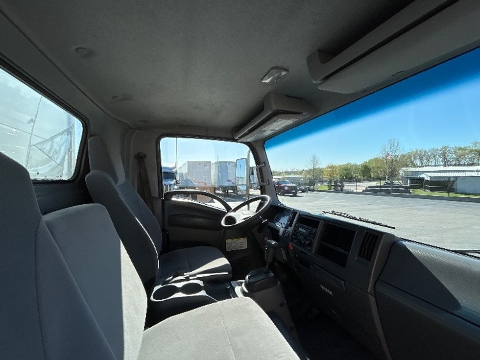 Light Duty Box Truck-Light and Medium Duty Trucks-Isuzu-2021-NPR-Springfield-MO-118,662\n\t\tmiles-$ 43,750 - Image 22