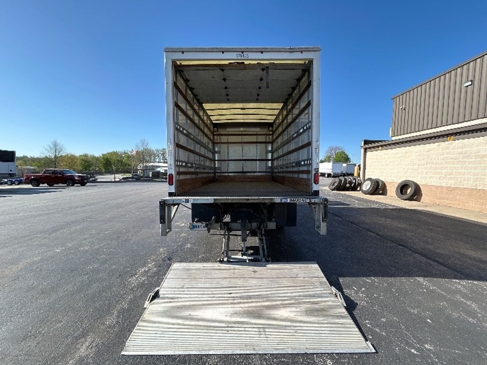 Light Duty Box Truck-Light and Medium Duty Trucks-Isuzu-2021-NPR-Springfield-MO-118,662\n\t\tmiles-$ 43,750 - Image 9