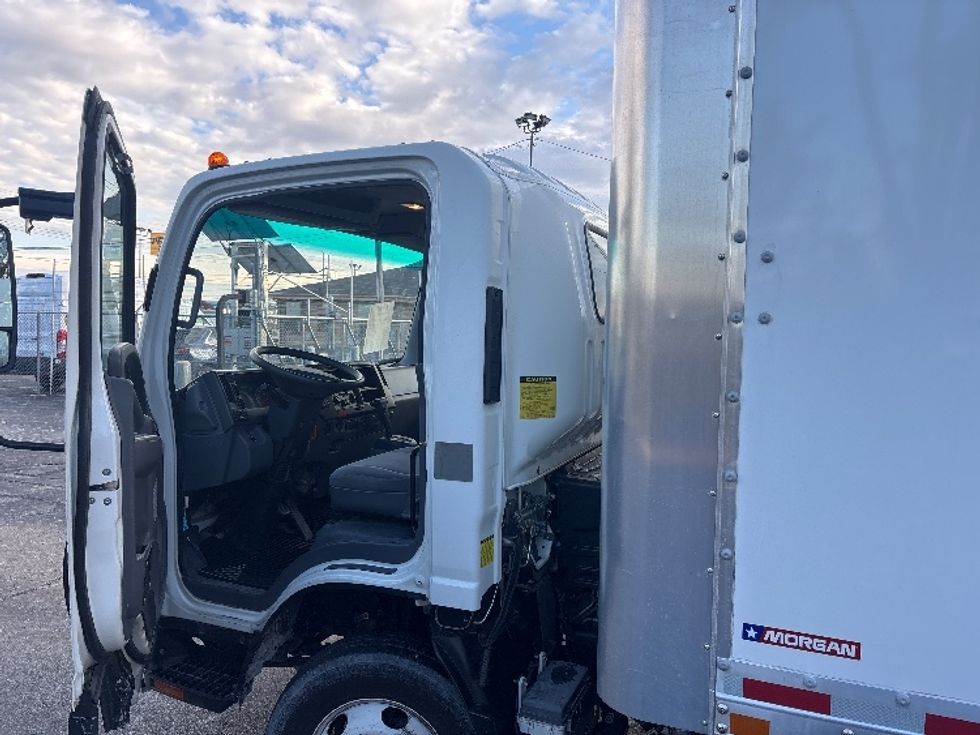Light Duty Box Truck-Light and Medium Duty Trucks-Isuzu-2021-NPR-Sturtevant-WI-120,973\n\t\tmiles-$ 36,500 - Image 15