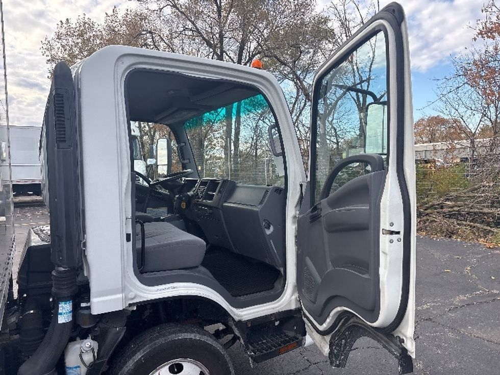 Light Duty Box Truck-Light and Medium Duty Trucks-Isuzu-2021-NPR-Sturtevant-WI-120,973\n\t\tmiles-$ 36,500 - Image 19