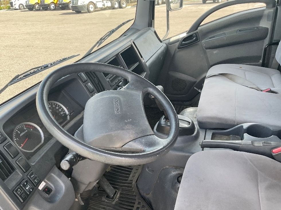 Light Duty Box Truck-Light and Medium Duty Trucks-Isuzu-2021-NPR-Tampa-FL-88,479\n\t\tmiles-$ 45,750 - Image 17